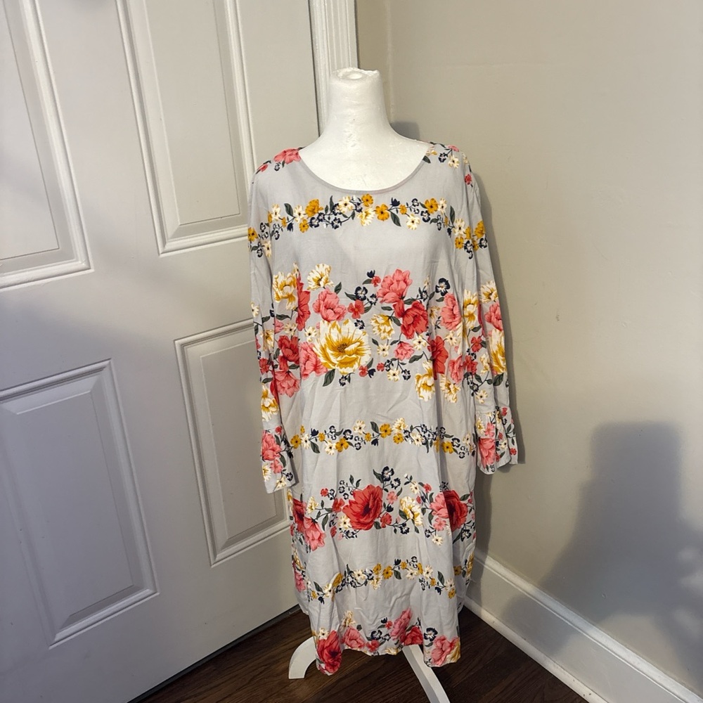 Old navy Floral Long Sleeve Dress